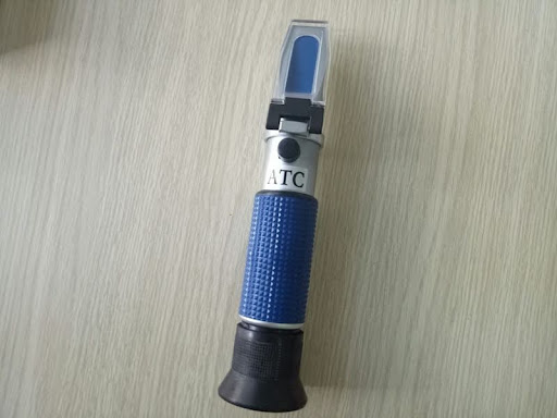 Khúc xạ kế đo độ mặn loại nào tốt, đo nhanh và chính xác?