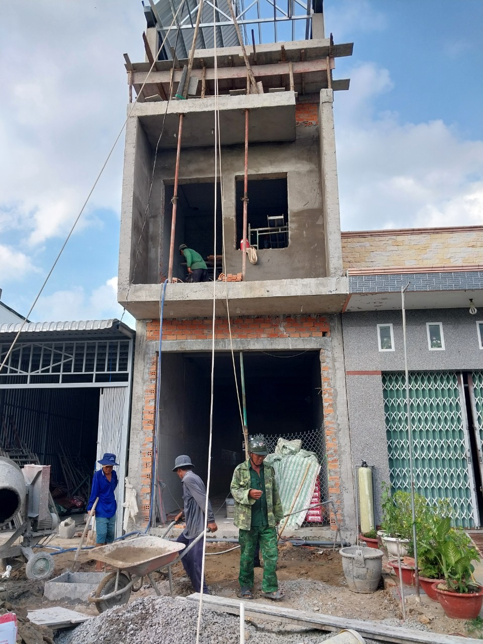 Thị xã Kiến Tường: Chương trình cho vay nhà ở xã hội giúp nhiều gia đình 'an cư lạc nghiệp'