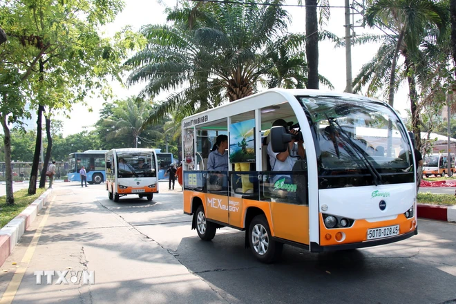 Đề xuất cơ chế hỗ trợ giá điện đối với các trạm sạc xe điện