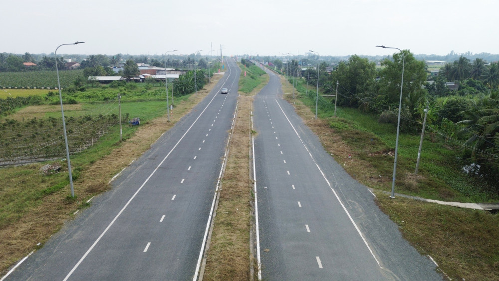Huy động mọi nguồn lực đầu tư hệ thống hạ tầng giao thông