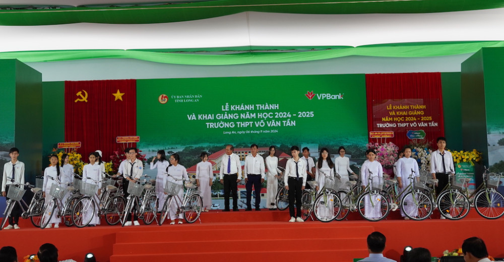 Khánh thành và khai giảng năm học 2024-2025 Trường THPT Võ Văn Tần