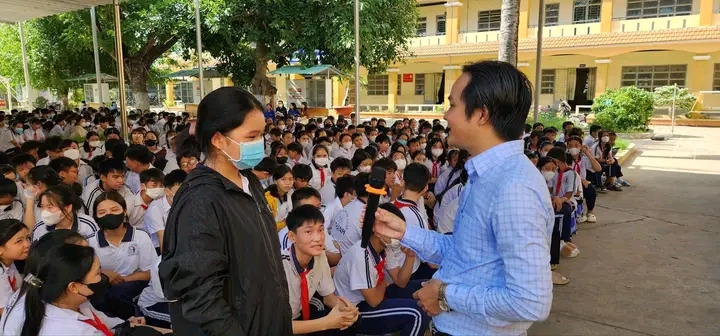 Chăm sóc sức khỏe sinh sản vị thành niên, thanh niên, khám sức khỏe tiền hôn nhân - Đầu tư cho tương lai