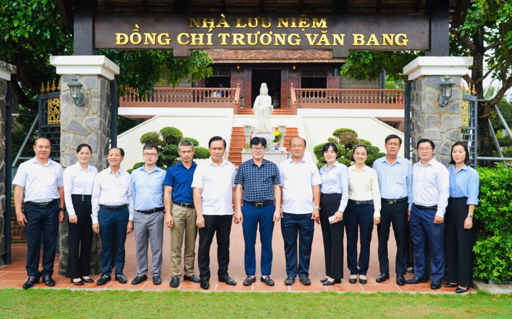 Văn phòng Điều phối nông thôn mới Trung ương làm việc tại huyện Cần Giuộc