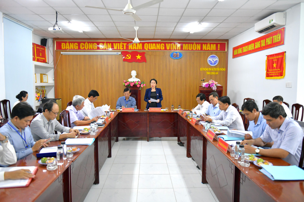 HĐND tỉnh giám sát công tác thực hành tiết kiệm, chống lãng phí tại Sở Thông tin và Truyền thông
