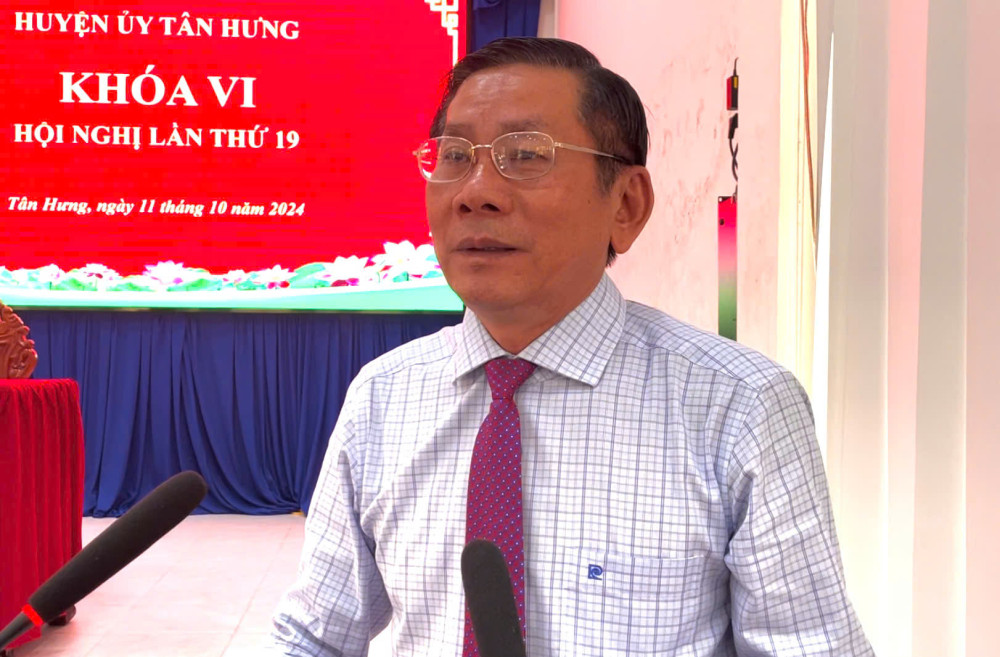 Huyện ủy Tân Hưng tổ chức Hội nghị lần thứ 19, khóa VI