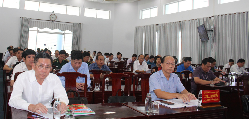 Triển khai, quán triệt các văn bản của Trung ương, của tỉnh về công tác tổ chức xây dựng Đảng