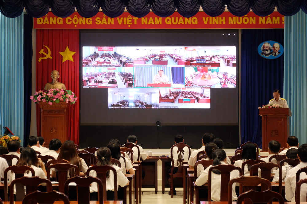 Quang cảnh hội nghị 