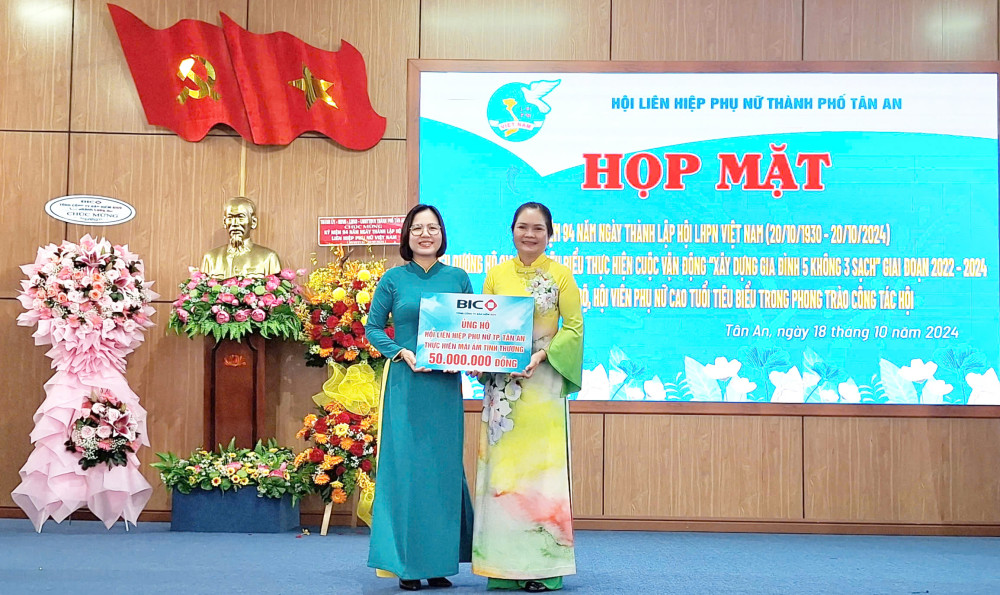 TP.Tân An họp mặt kỷ niệm 94 năm Ngày thành lập Hội Liên hiệp Phụ nữ Việt Nam 20/10