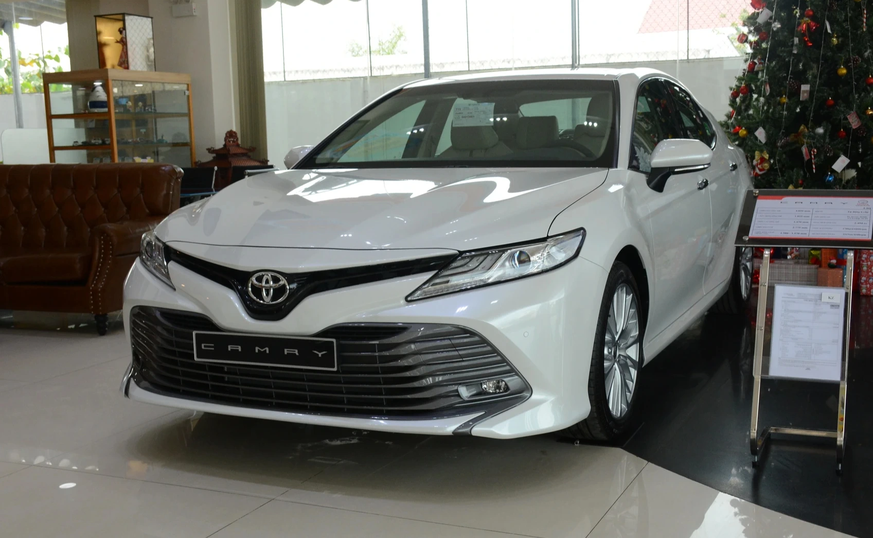 10 mẫu ô tô được chủ sở hữu sử dụng lâu nhất: Xe Toyota chiếm đa số