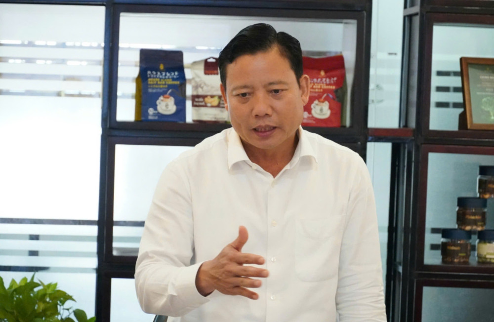 Thăm, khảo sát tình hình hoạt động của doanh nghiệp tại TP.Tân An