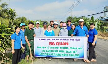Thị xã Kiến Tường: Phát huy vai trò nòng cốt của Mặt trận và các tổ chức chính trị - xã hội trong công tác dân vận Thị xã Kiến Tường: Phát huy vai trò nòng cốt của Mặt trận và các tổ chức chính trị - xã hội trong công tác dân vận