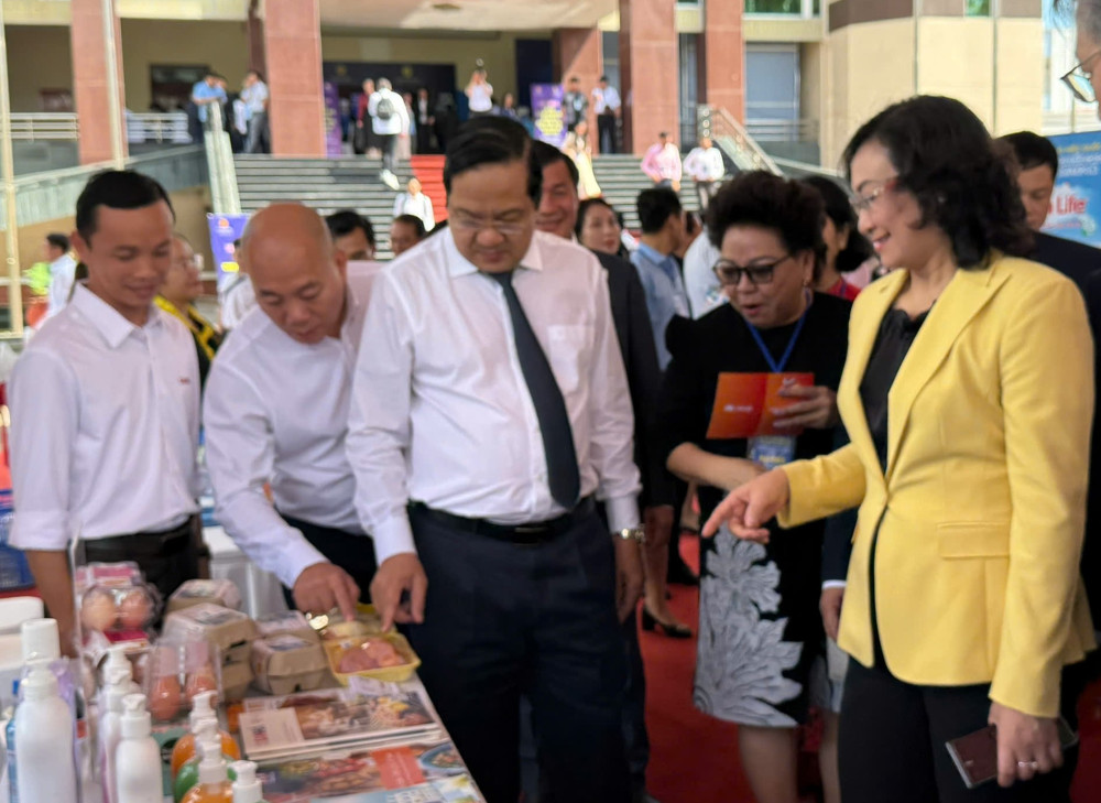 Long An là nơi diễn ra các hoạt động xuất, nhập khẩu lớn