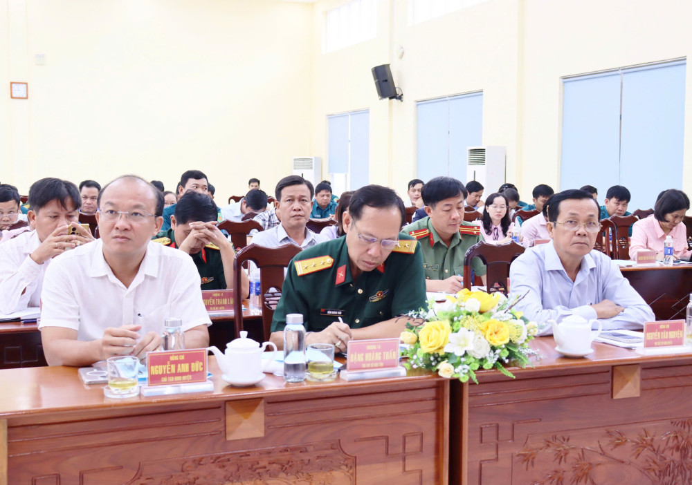 Cần Giuộc tổng kết nhiệm vụ Quân sự - Quốc phòng năm 2024