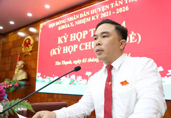 HĐND huyện Tân Thạnh thông qua 4 nghị quyết quan trọng HĐND huyện Tân Thạnh thông qua 4 nghị quyết quan trọng