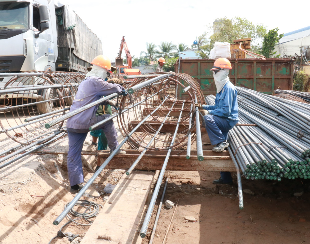 Tăng tốc thi công, bảo đảm tiến độ các dự án