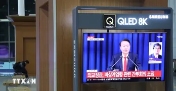 Tổng thống Hàn Quốc tuyên bố dỡ bỏ tình trạng thiết quân luật Tổng thống Hàn Quốc tuyên bố dỡ bỏ tình trạng thiết quân luật