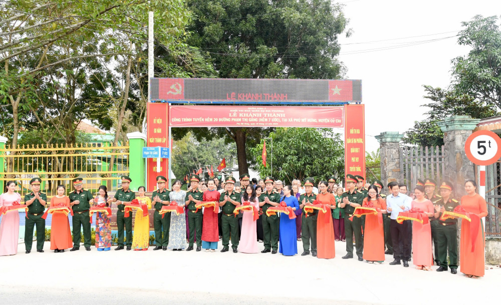 Khối thi đua quân sự địa phương Quân khu 7 tổng kết công tác thi đua khen thưởng năm 2024