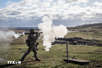 Mỹ và Ukraine thảo luận về tình hình chiến sự và gói viện trợ mới