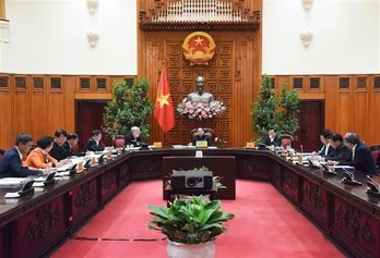 PM stresses importance of personnel quality improvement in apparatus streamlining