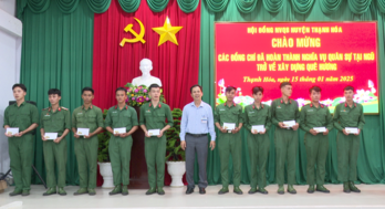 Thạnh Hóa đón 76 quân nhân hoàn thành nghĩa vụ quân sự về địa phương Thạnh Hóa đón 76 quân nhân hoàn thành nghĩa vụ quân sự về địa phương