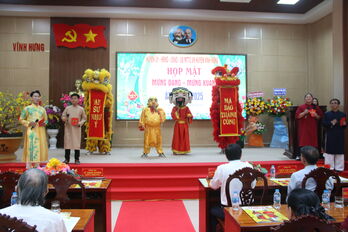 Vĩnh Hưng họp mặt mừng Đảng, mừng xuân Ất Tỵ năm 2025