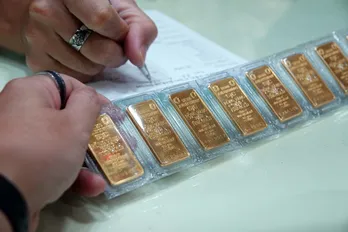 Giá vàng hôm nay 25/02: Vàng nhẫn lập kỷ lục mới