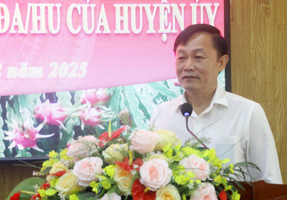 Châu Thành: Công bố quyết định hợp nhất Ban Tuyên giáo Huyện ủy và Ban Dân vận Huyện ủy