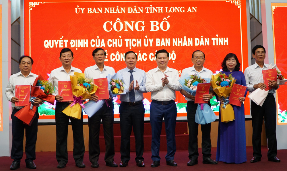 Long An: Công bố thành lập các cơ quan chuyên môn thuộc UBND tỉnh