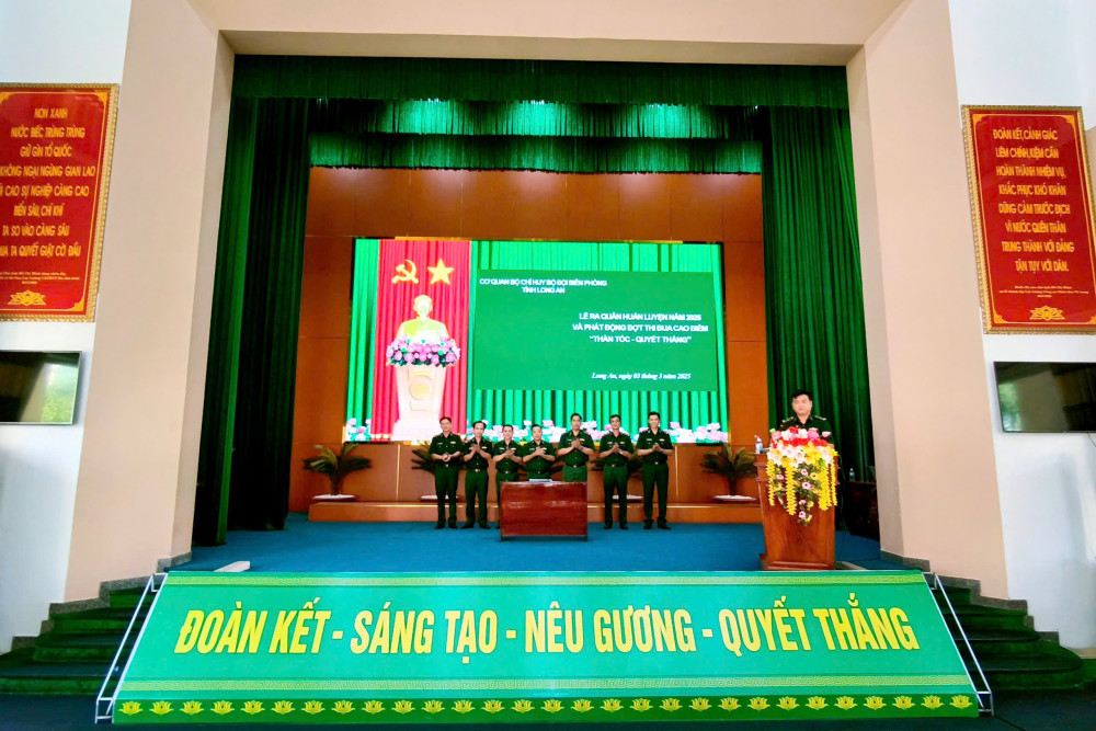 Bộ đội Biên phòng Long An ra quân huấn luyện năm 2025