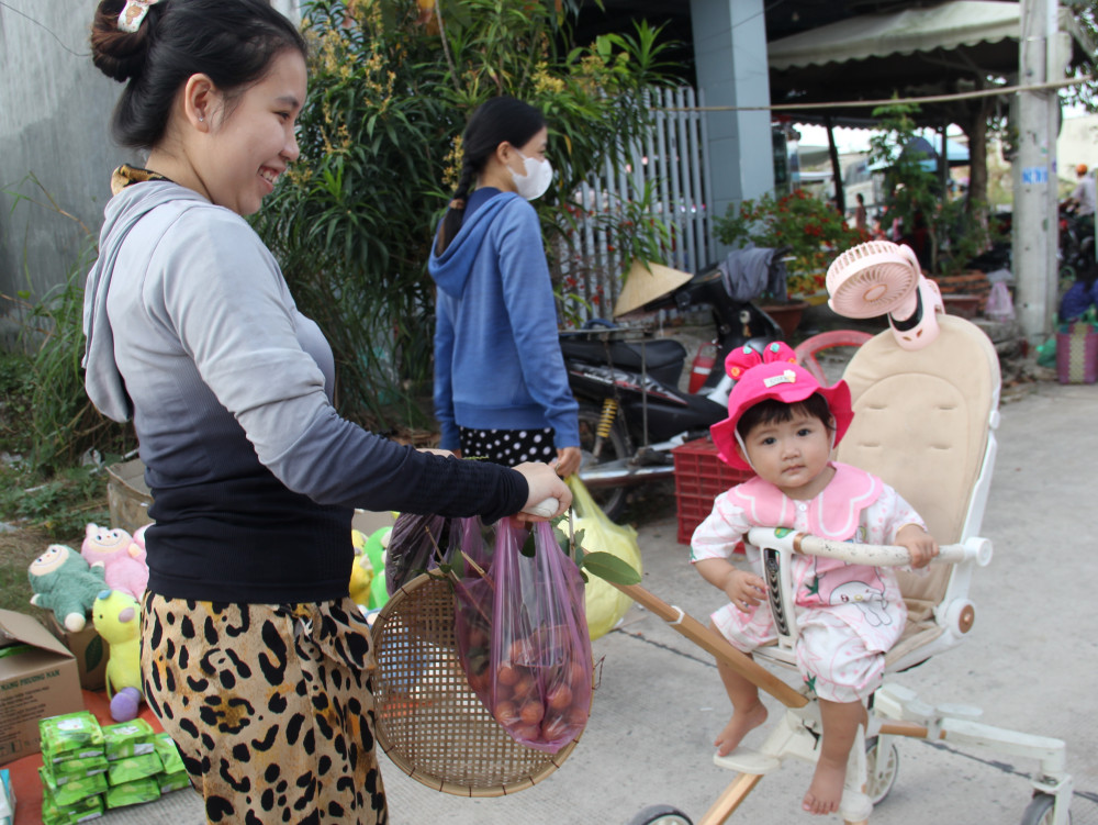 Một buổi chợ quê
