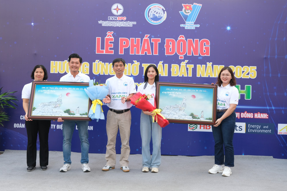 Long An: Phát động hưởng ứng Giờ Trái đất năm 2025 và giải chạy ‘Chuyển dịch xanh – Tương lai xanh’