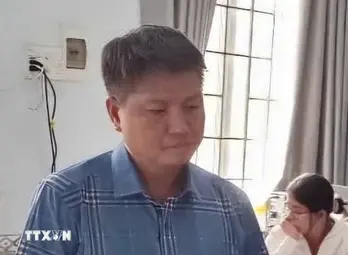 Cà Mau: Khởi tố và bắt tạm giam hai cán bộ nhận hối lộ