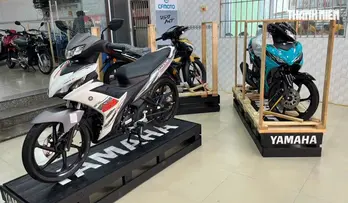 Xe máy nhập khẩu ồ ạt tràn về Việt Nam, dù sức mua tăng trưởng chậm
