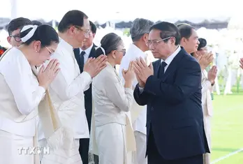 Thủ tướng Phạm Minh Chính dự Lễ truy điệu đồng chí Khamtay Siphandone