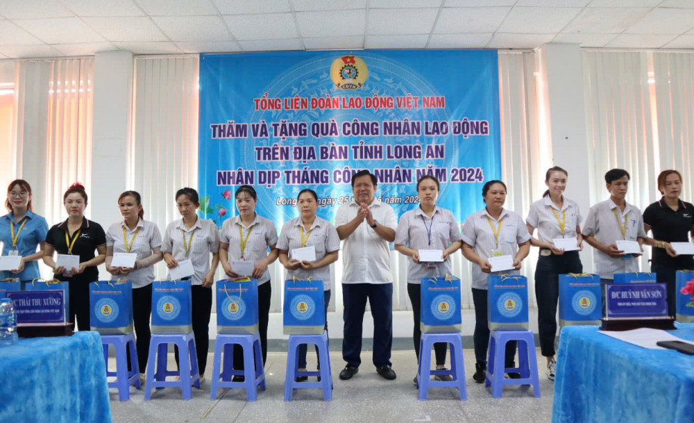 Workers and laborers receive gifts during Workers' Month 2024