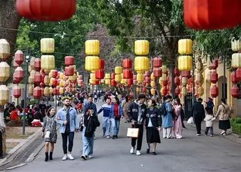 International tourist arrivals to Vietnam hit record high in Q1