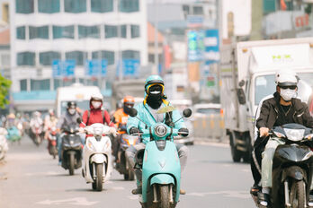 Thời tiết hôm nay 08/4: Miền Nam nắng rát da, miền Bắc mưa ẩm