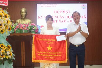 9 hợp tác xã, quỹ tín dụng nhân dân được được khen thưởng