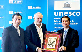 UNESCO đánh giá cao hồ sơ bảo vệ khẩn cấp nghề làm tranh Đông Hồ