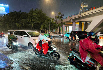 Thời tiết hôm nay 14/4: Bắc Bộ rét, Nam Bộ nắng nóng