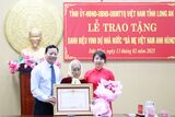 Tháng Tư về thăm Mẹ Việt Nam Anh hùng