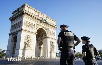 Pháp: Sơ tán tại tòa án ở Paris sau cảnh báo đánh bom