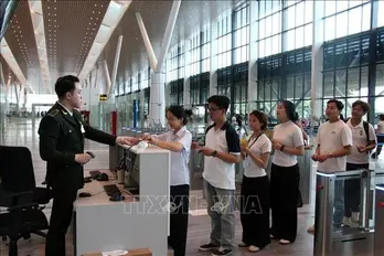 New terminal of Tan Son Nhat Airport put into use today