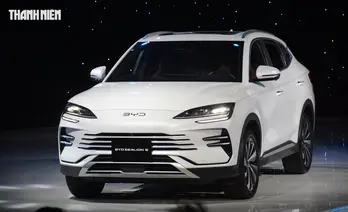 Xe hybrid cắm sạc BYD Sealion 6 về Việt Nam giá từ 799 triệu, 'đấu' Jaecoo J7