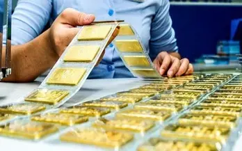 Giá vàng trong nước có thể 'rơi' tới đâu?