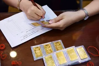 Giá vàng hôm nay 19/4: 'Bốc hơi' 3,5 triệu đồng sau một đêm