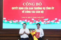 Đồng chí Bùi Văn Hận giữ chức danh Thư ký Bí thư Tỉnh ủy Long An