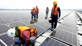 Mỹ đánh thuế mạnh pin mặt trời Đông Nam Á, áp thuế Campuchia 3.521%