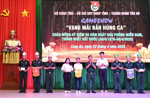 'Vang mãi bản hùng ca' 'Vang mãi bản hùng ca'