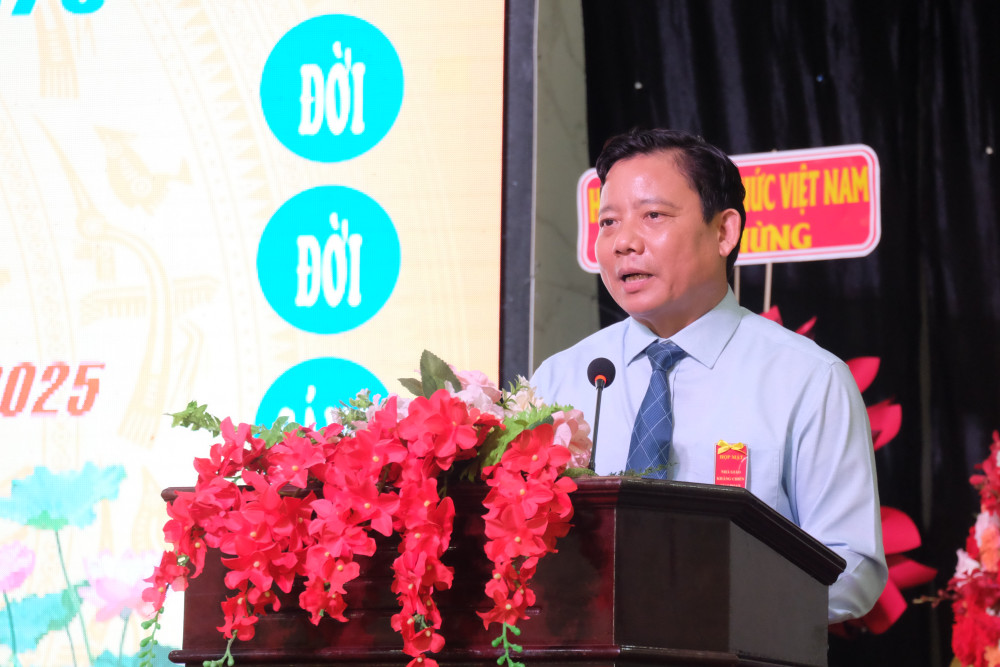 Phó Chủ tịch UBND tỉnh - Phạm Tấn Hòa phát biểu tri ân tại buổi họp mặt